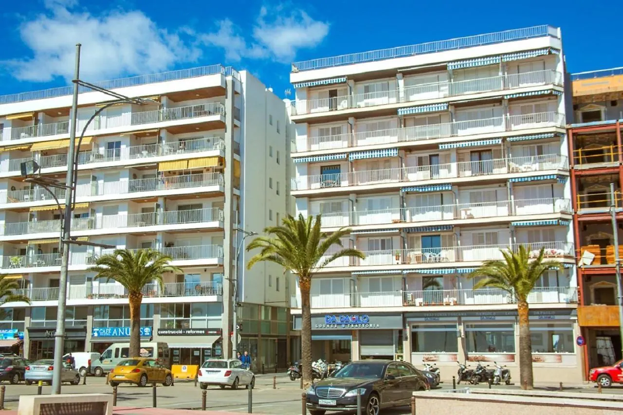 Zodiak Apartment Lloret de Mar 0*,  Spain