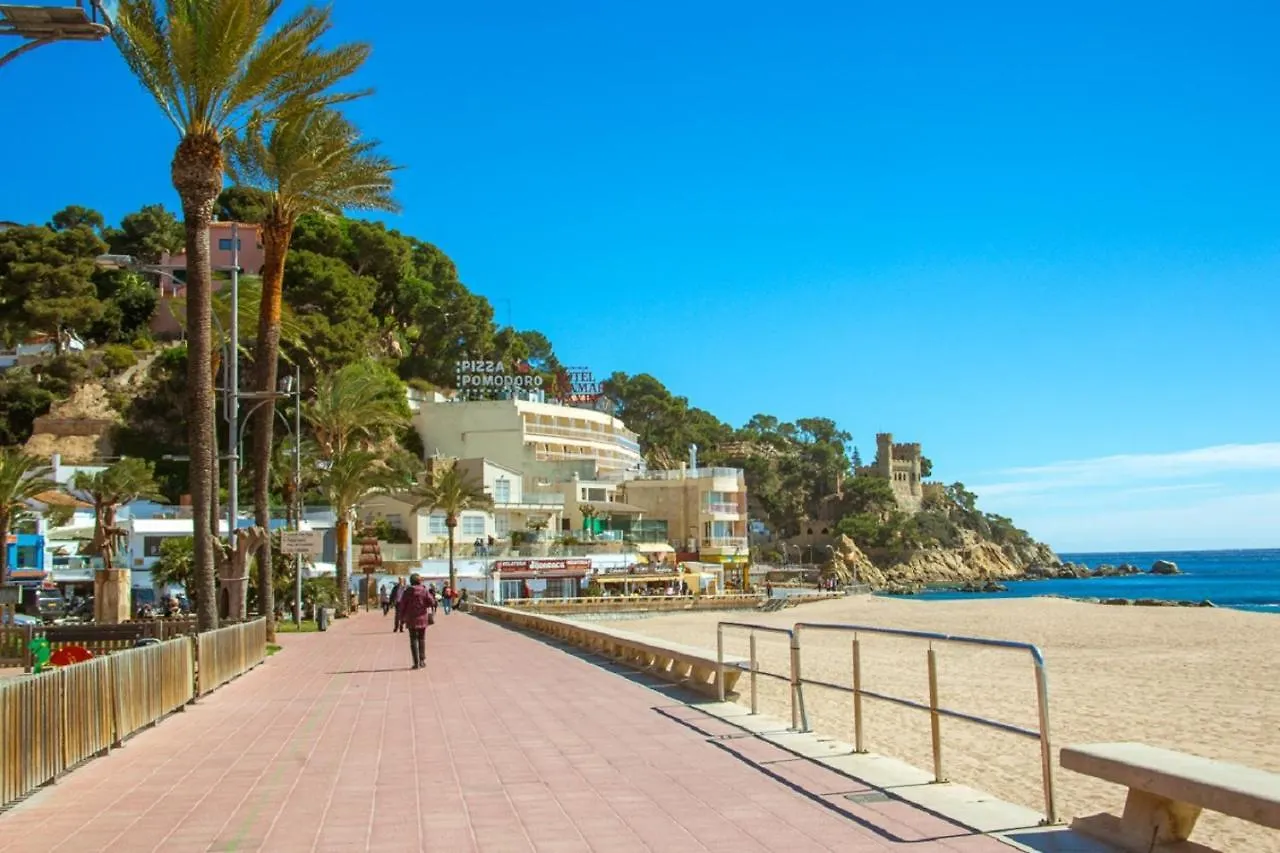 Zodiak Apartment Lloret de Mar
