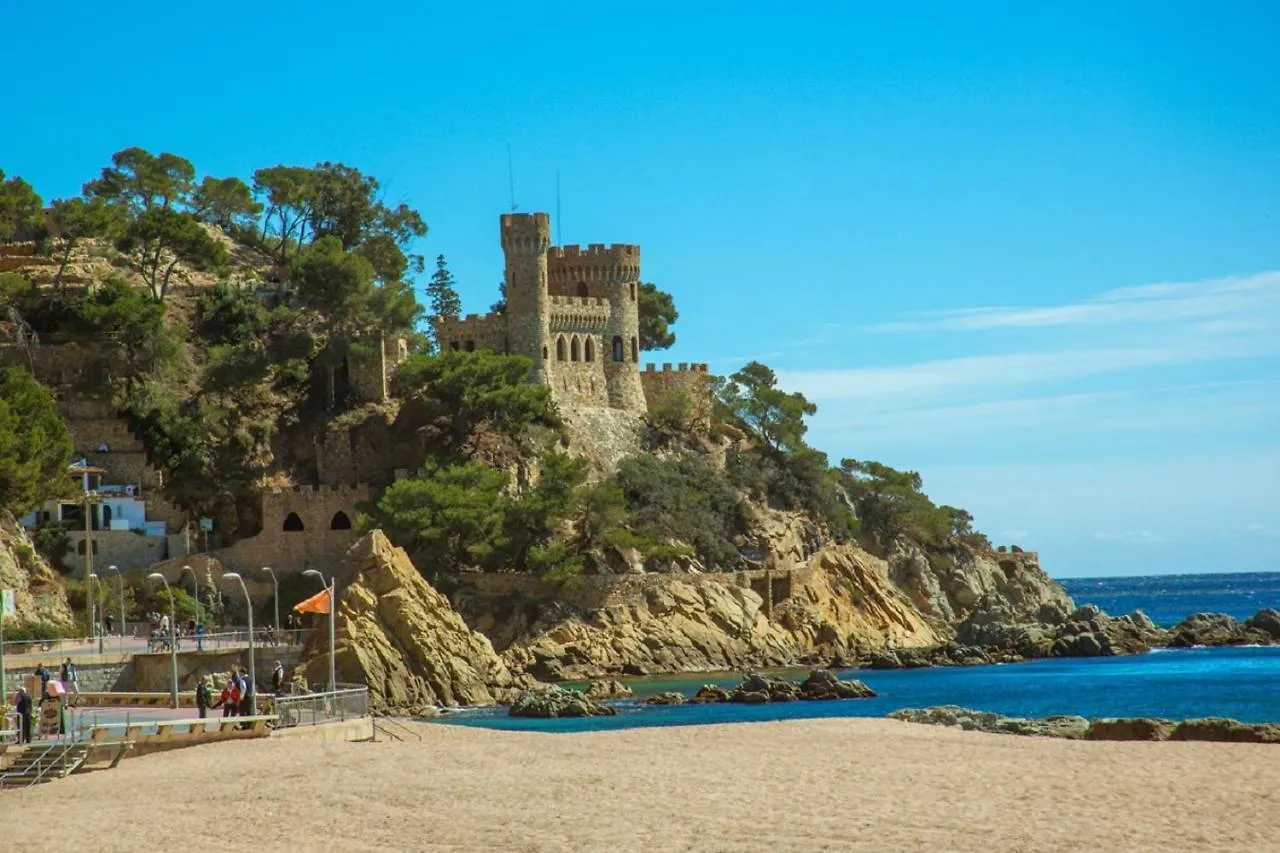 Zodiak Apartment Lloret de Mar